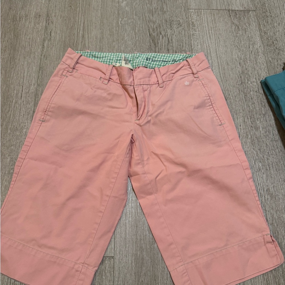 Women's Pink Bermuda Shorts - Casual Chino Style